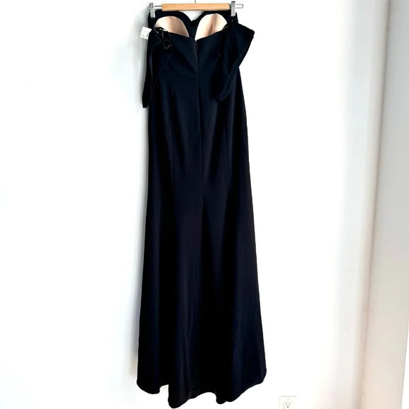 Watters and Watters Black Bodycon Gown w Train 2 - Picture 7 of 7